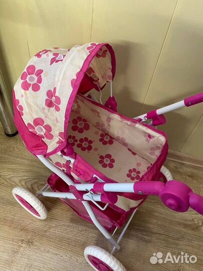 Коляска для кукол