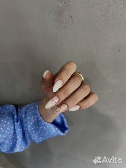 Маникюр педикюр