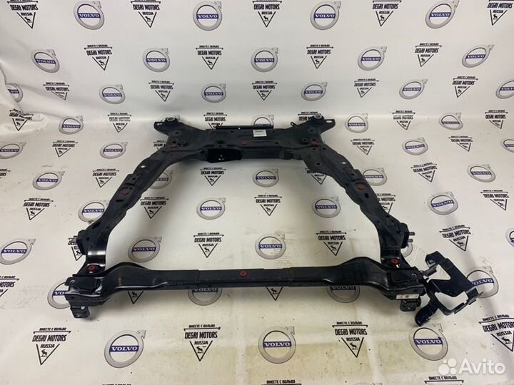 Подрамник двигателя Volvo S60 S80 V70 2006-2018