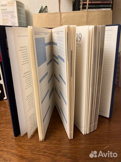 Ежедневник датированный 2019 год