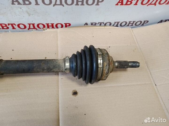 Полуось привод передний правый Peugeot 308 1.6