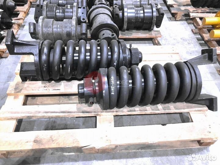 Натяжитель гусеницы Komatsu 20Y-30-00650