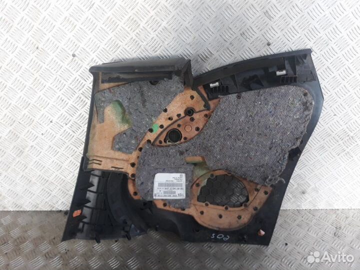 Обшивка боковой стенки лев. зад. Volkswagen Eos