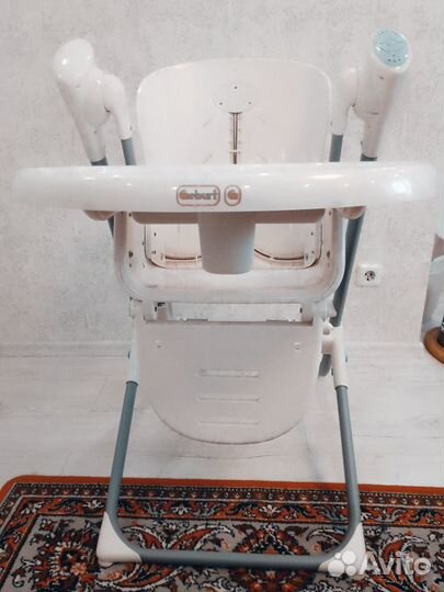 Детский столик для кормления
