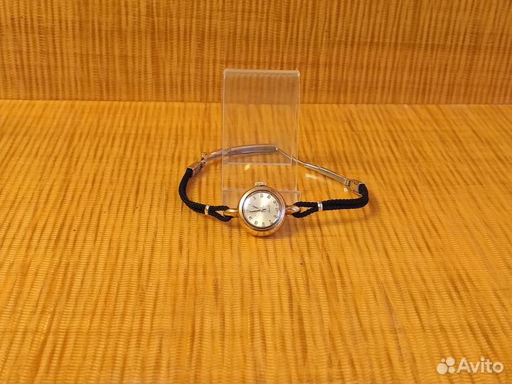 Наручные женские часы Mido Starlet автоподзавод