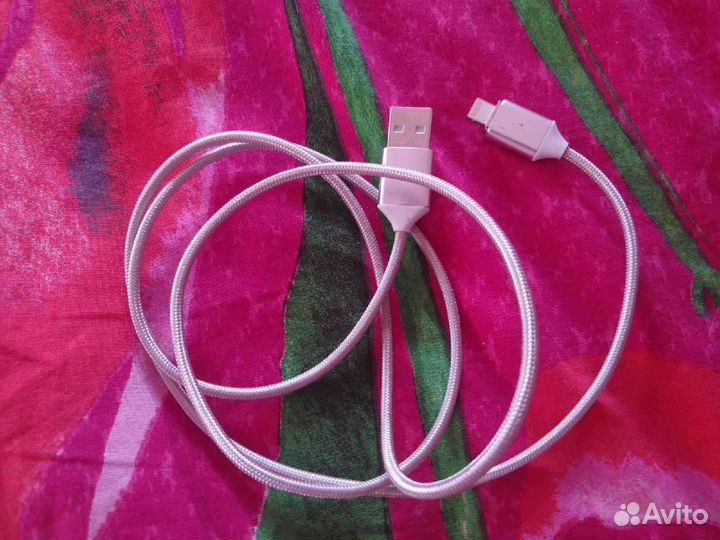 Кабель для iPhone магнитный