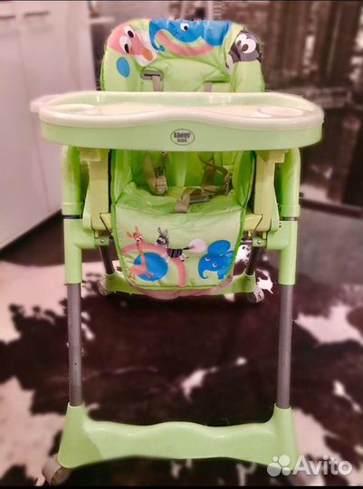 Стульчик для кормления