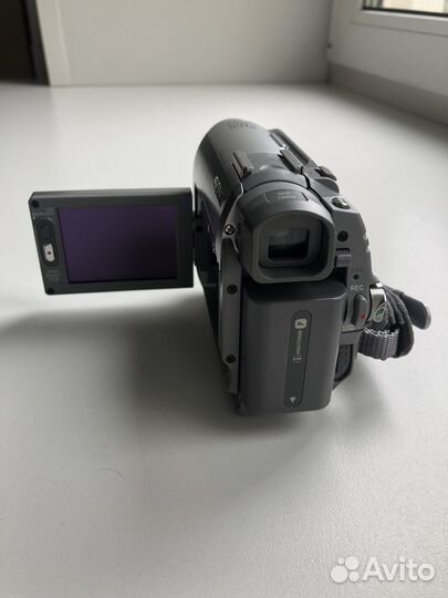 Видеокамера Sony DCR-HC18E