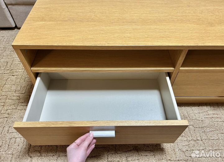 Тумба под телевизор