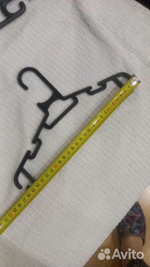 Вешалки плечики