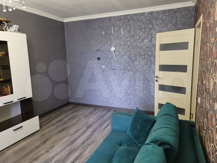 2-к. квартира, 52 м², 6/9 эт.