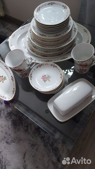 Столовый сервиз времен СССР