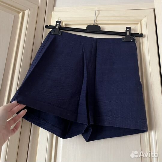 Шорты женские