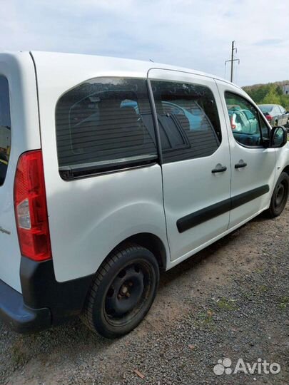 Запчасти Пежо Партнер б9 2011г 1.6 бензин