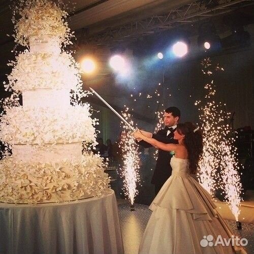 Фейерверк Салют холодные фонтаны на свадьбу