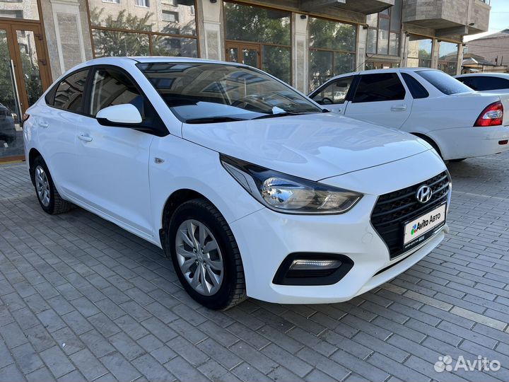 Hyundai Solaris 1.6 AT, 2017, 160 000 км