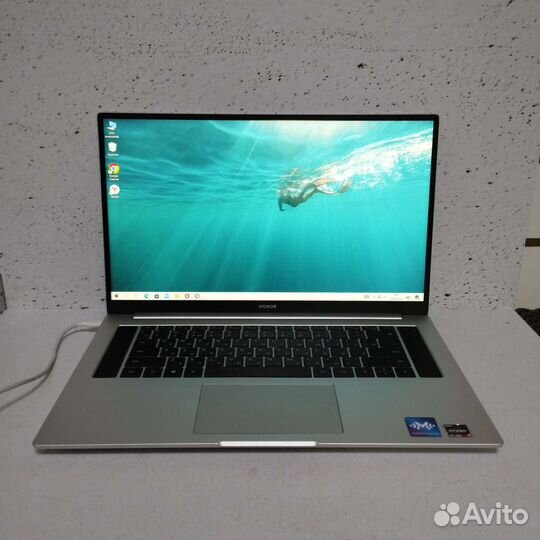 Ноутбук honor magicbook pro