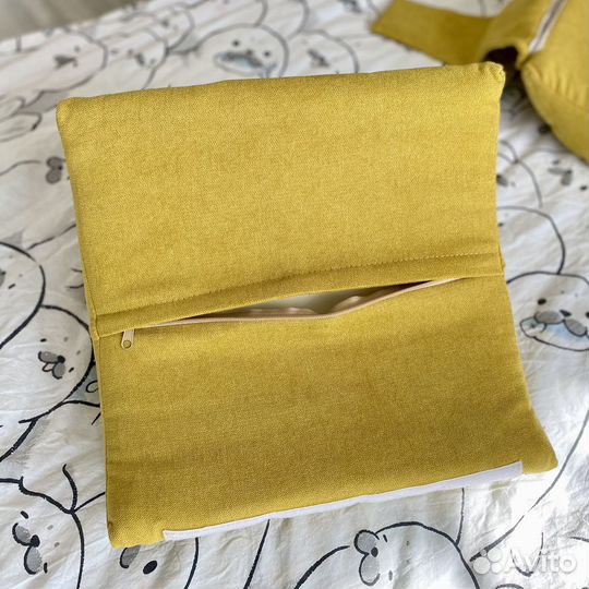 Подголовник на диван