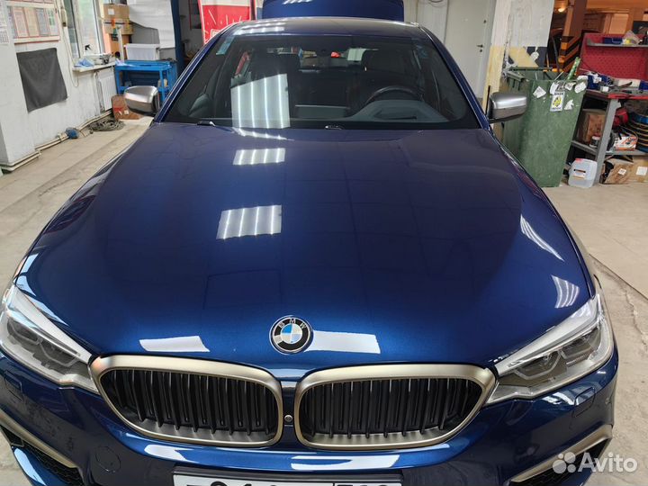 Лобовое стекло BMW 5 G30/G31