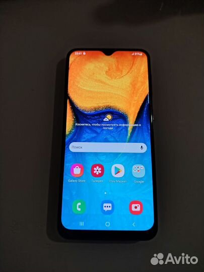 Samsung Galaxy A20, 3/32 ГБ