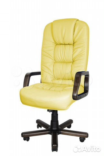 Офисное кресло