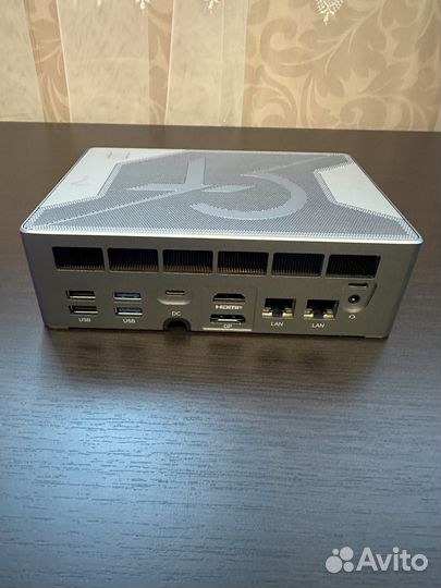 Мини пк Beelink GTR 7 Pro AMD Ryzen 9 7940HS