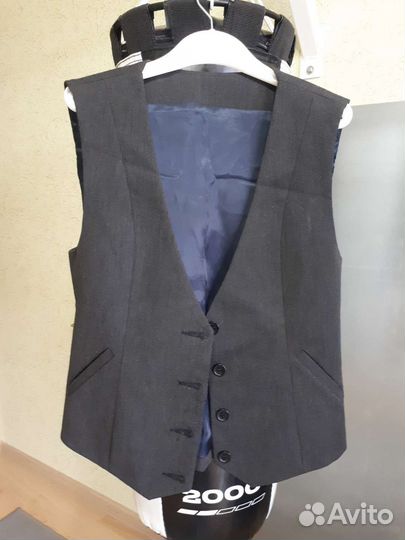 Жилет школьный серый