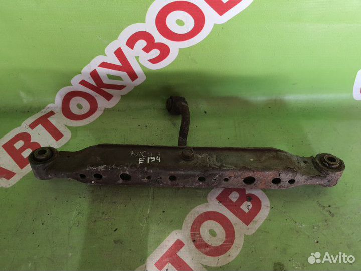 Рычаг задний нижний Nissan Qashqai J10 1.6 HR16DE