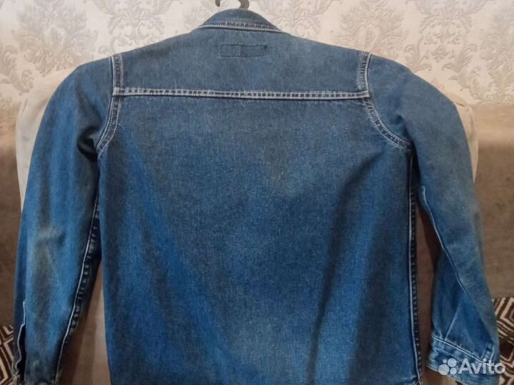 Джинсовые рубашки