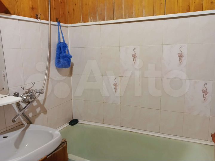 3-к. квартира, 69 м², 3/3 эт.