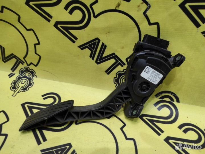 Педаль газа Suzuki Escudo TD54W J20A 05.2005