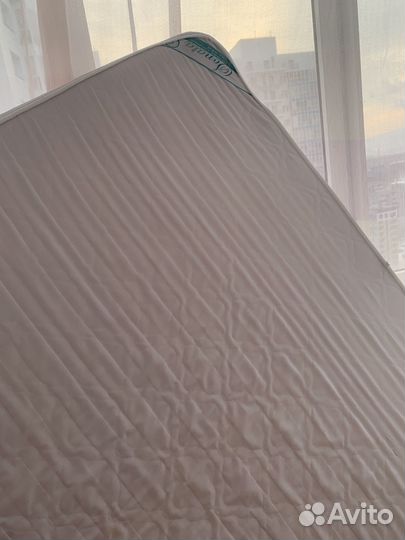 Матрас пружинный 160х200