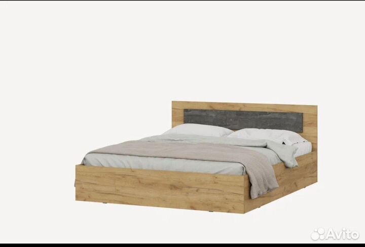 Кровать двухспальная с матрасом бу 160 200