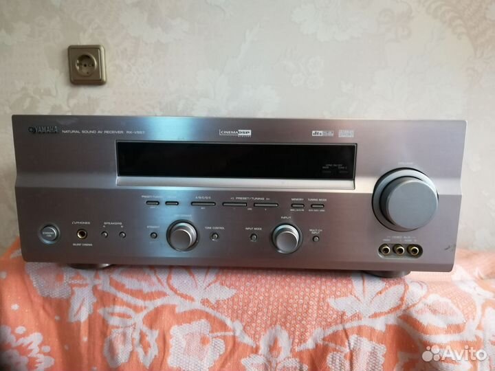 Yamaha rx v557