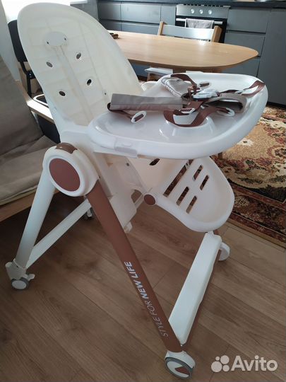 Стул для кормления Happy Baby Berny v2