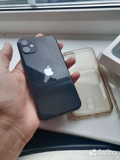 iPhone 11, 256 ГБ