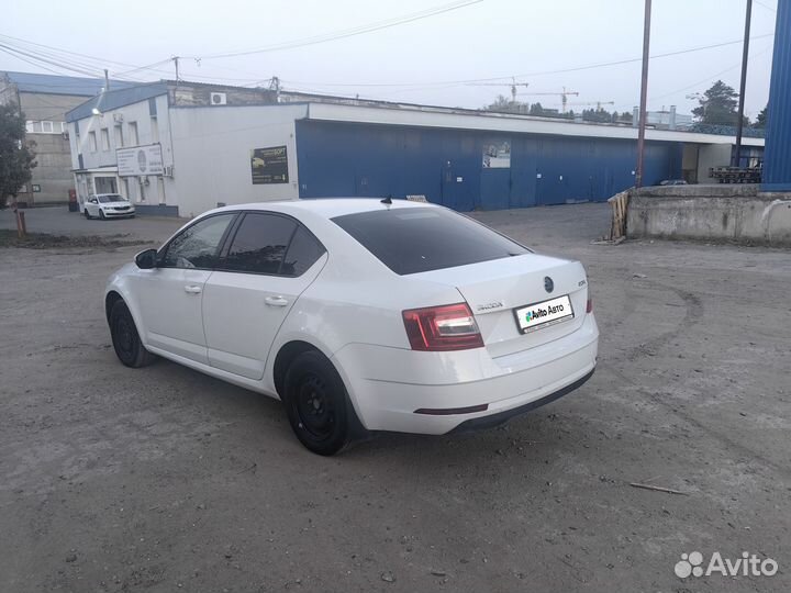 Skoda Octavia 1.6 AT, 2018, 420 000 км