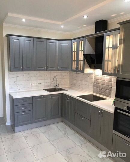 Кухни по индивидуальному заказу