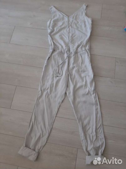 Комбинезон женский