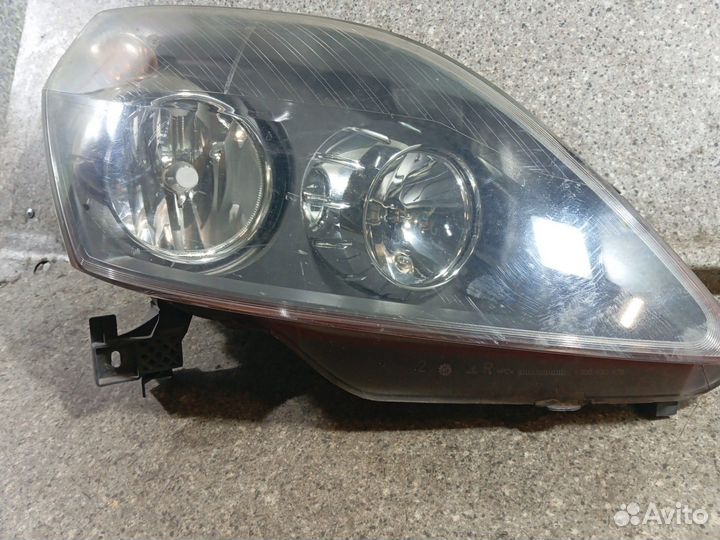 Фара правая, Opel Zafira 2 (B) 2007