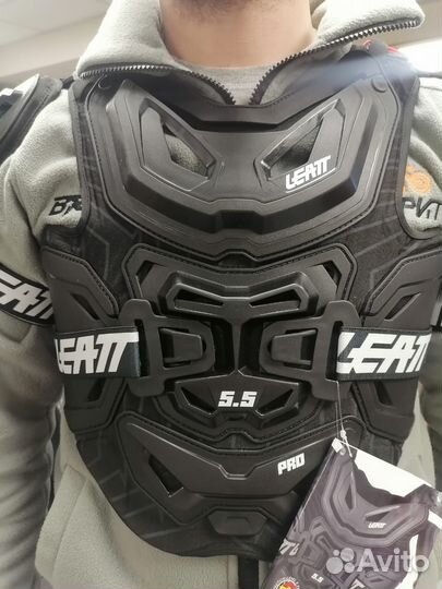 Защита тела Leatt 5.5 Pro Black