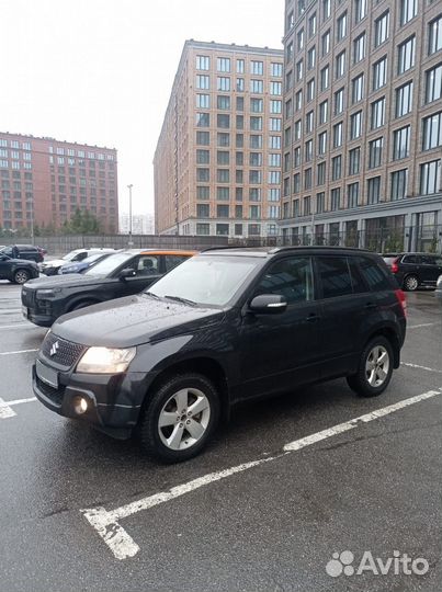 Suzuki Grand Vitara 2.0 AT, 2011, 220 000 км
