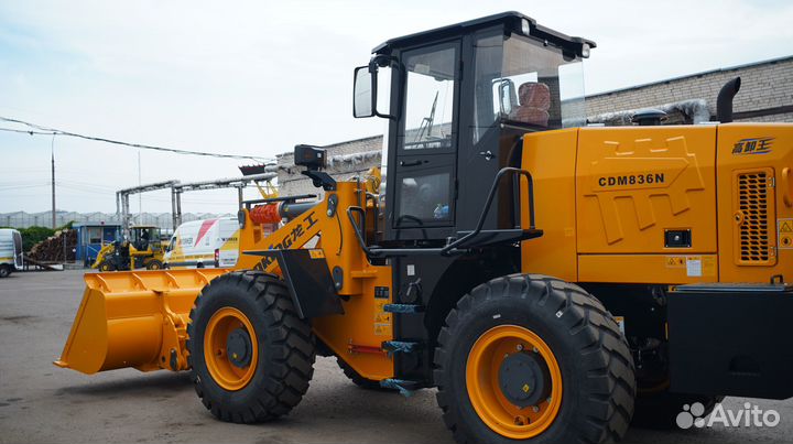 Фронтальный погрузчик Lonking CDM836N, 2023