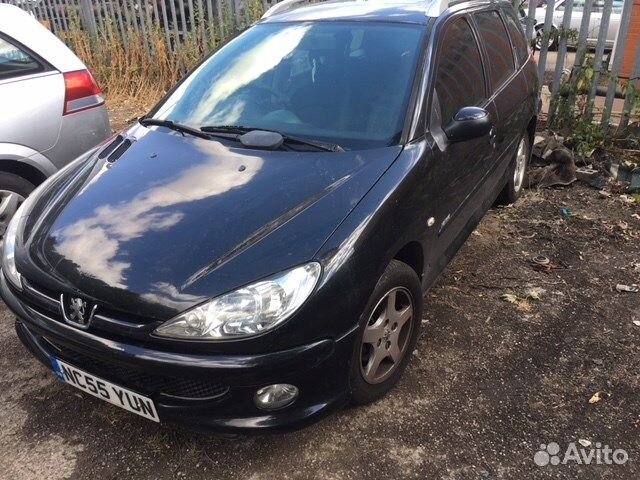 Разбор на запчасти Peugeot 206