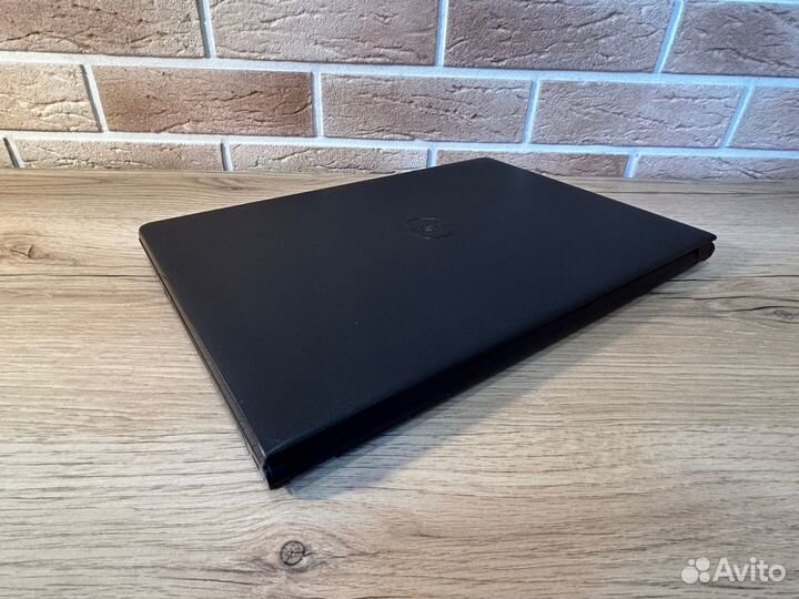 Dell inspiron 15-3567(core I3-6006U+SSD256+1TB+6GB