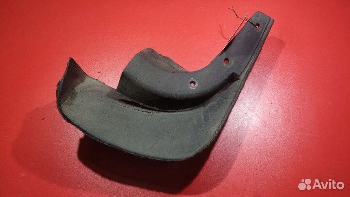 Брызговик задний левый Mazda Familia BJ3P B3-ME