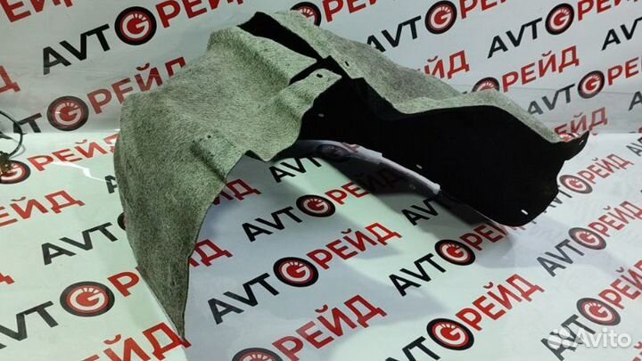 Подкрылок задний правый Volkswagen Tiguan 5N2 cawa