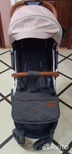 Прогулочная коляска carrello astra