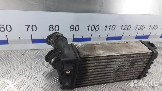 Радиатор интеркуллера peugeot 5008 (SSV13KC01)