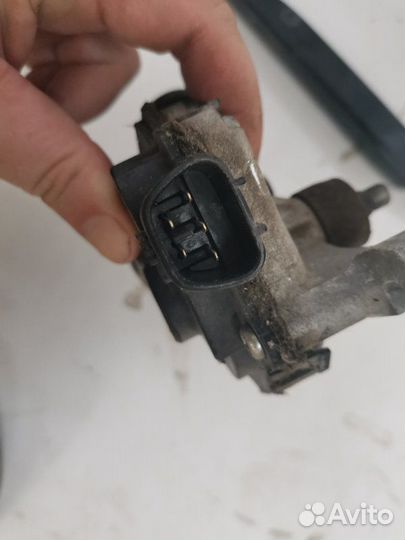 Мотор дворников передний Hyundai Sonata 6 седан